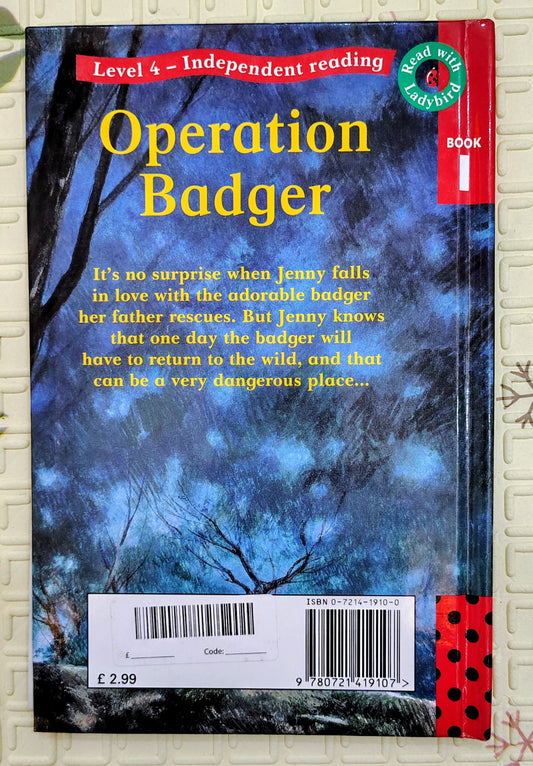 Operation Badger by Elizabeth Dale | Read with Ladybird Level 4