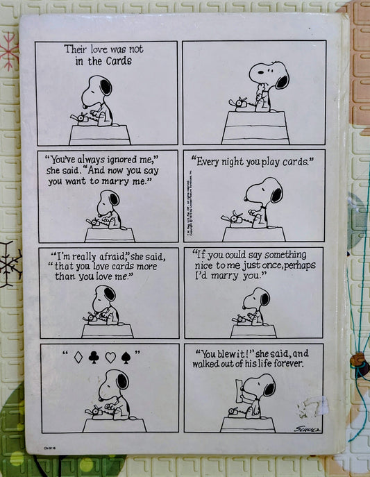 Peanuts: Snoopy and his friends and The loves of Snoopy by Charles M. Schulz | Graphic Novel