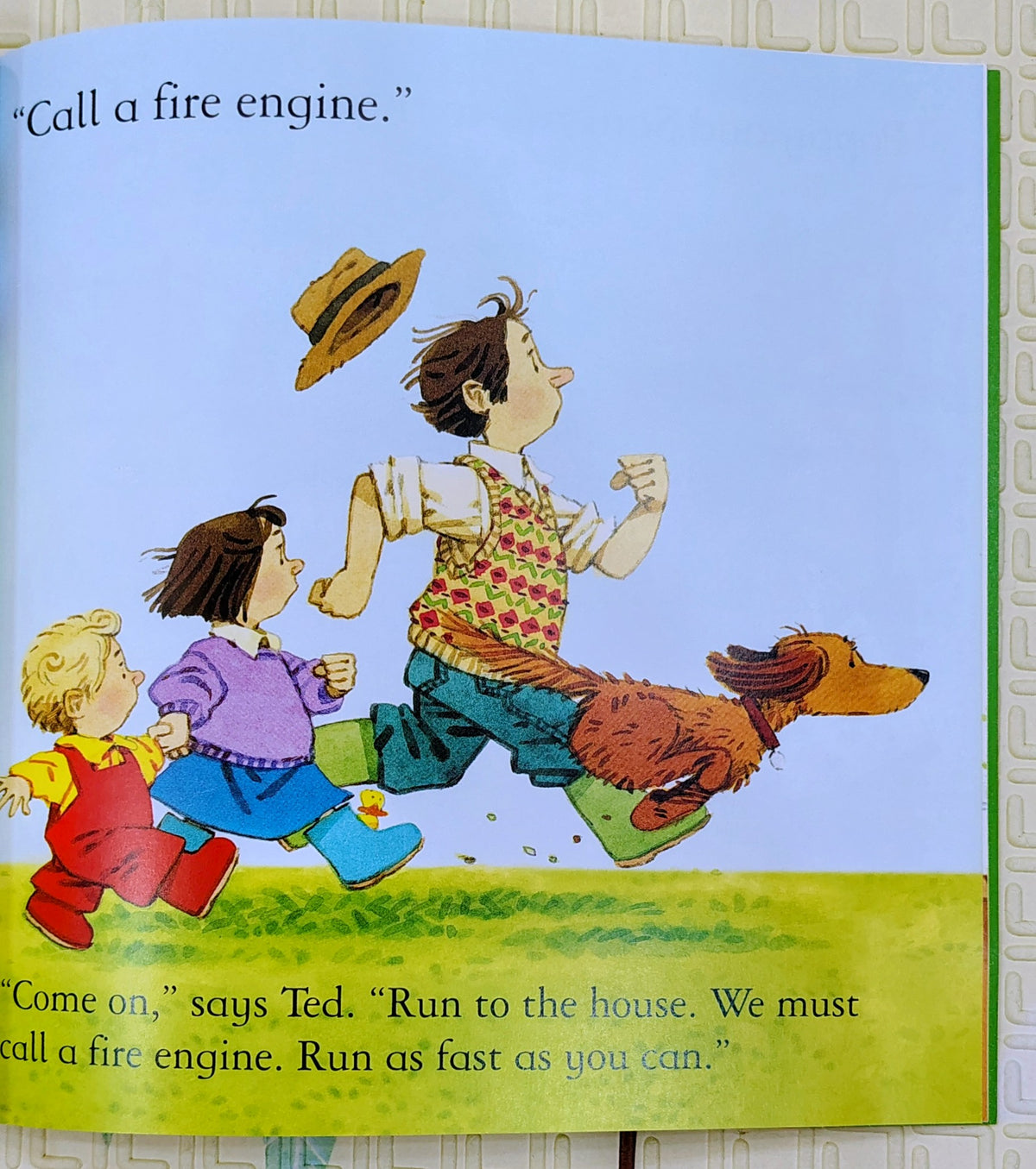 Barn on Fire by Heather Amery and Stephen Cartwright | Usborne Farmyard Tales