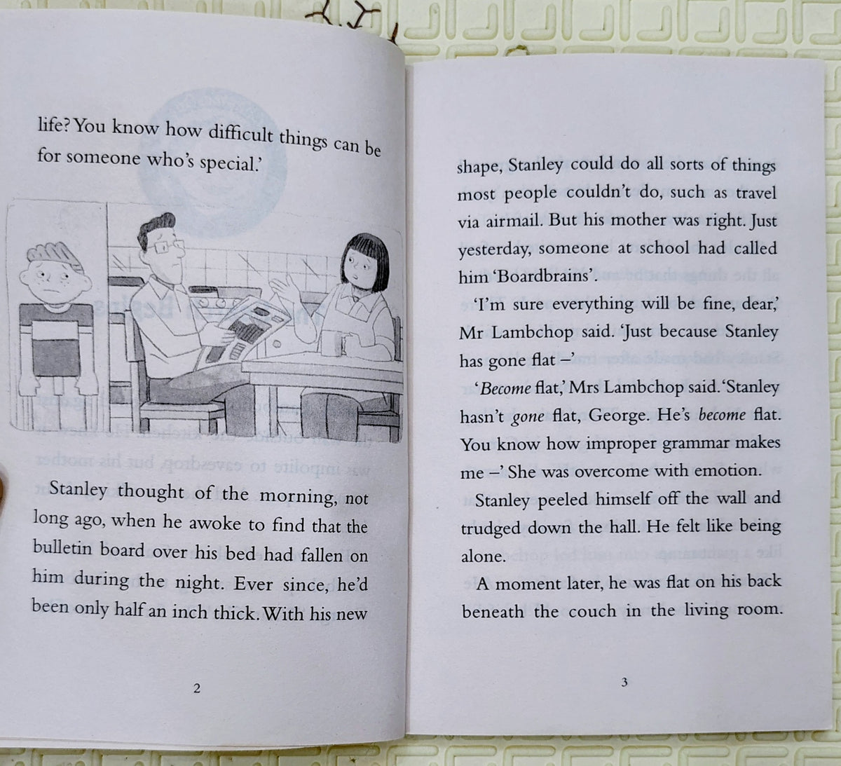 Flat Stanley: The African Safari Discovery by Jeff Brown | Egmont