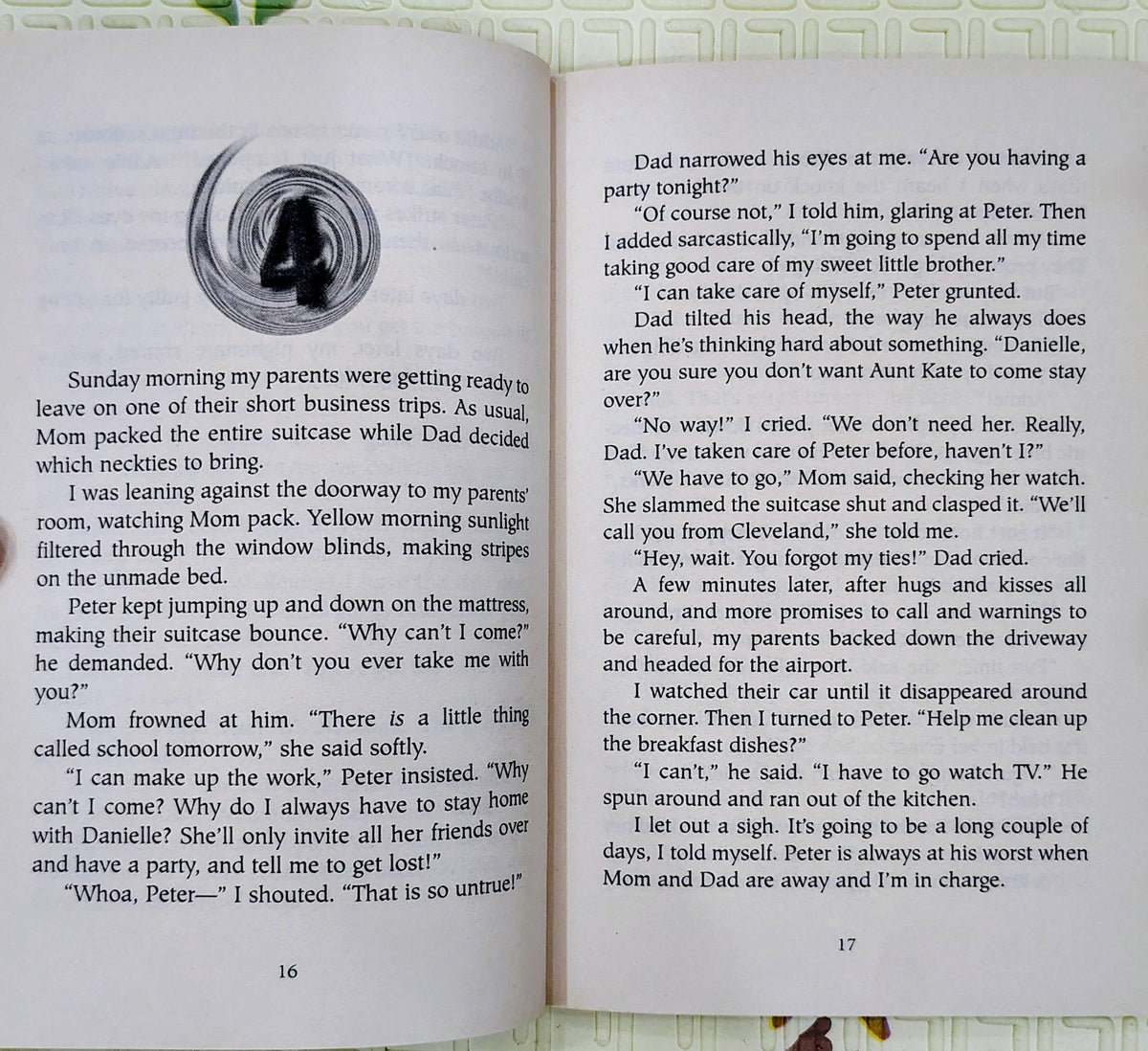 Don't Forget Me by R.L. Stine | The Nightmare Room | Collins Horror