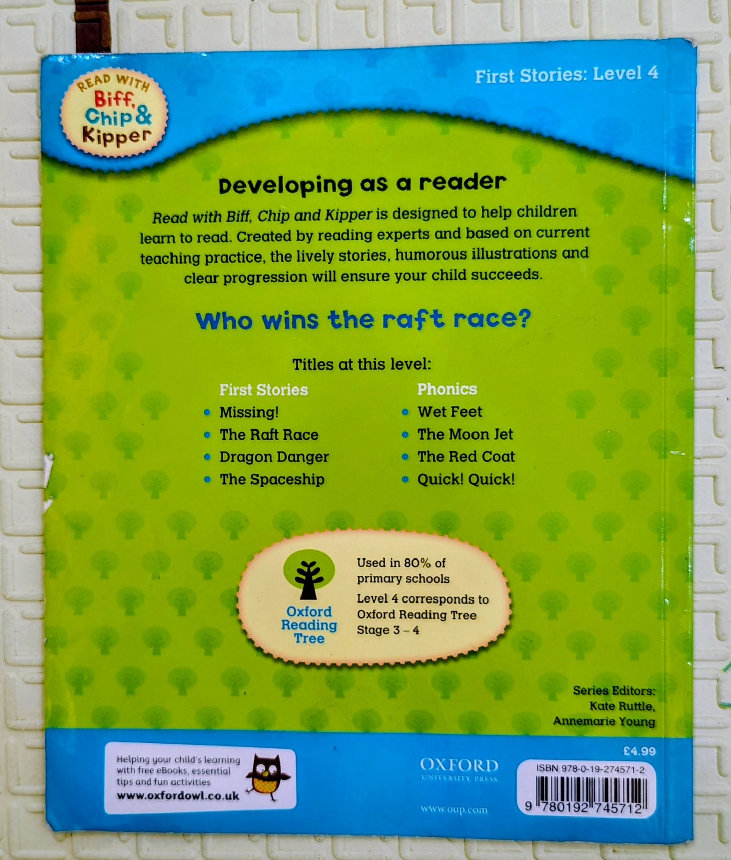 The Raft Race (Oxford Reading Tree – Biff, Chip & Kipper, Level 4) – Roderick Hunt
