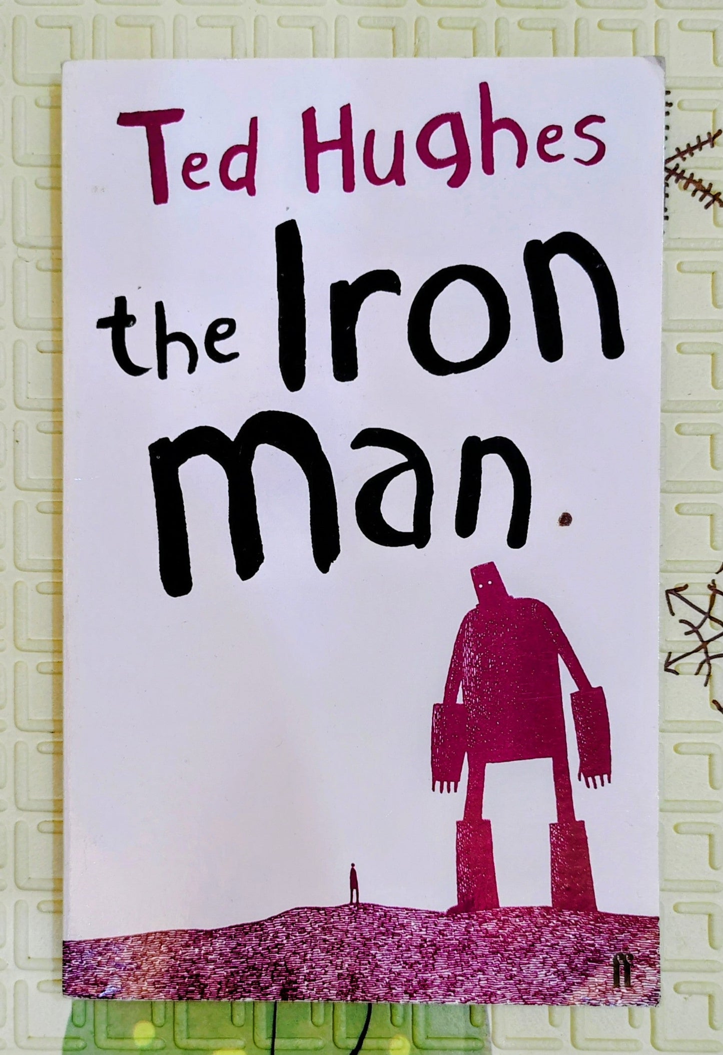 The Iron Man by Ted Hughes | Faber and Faber | Science Fiction