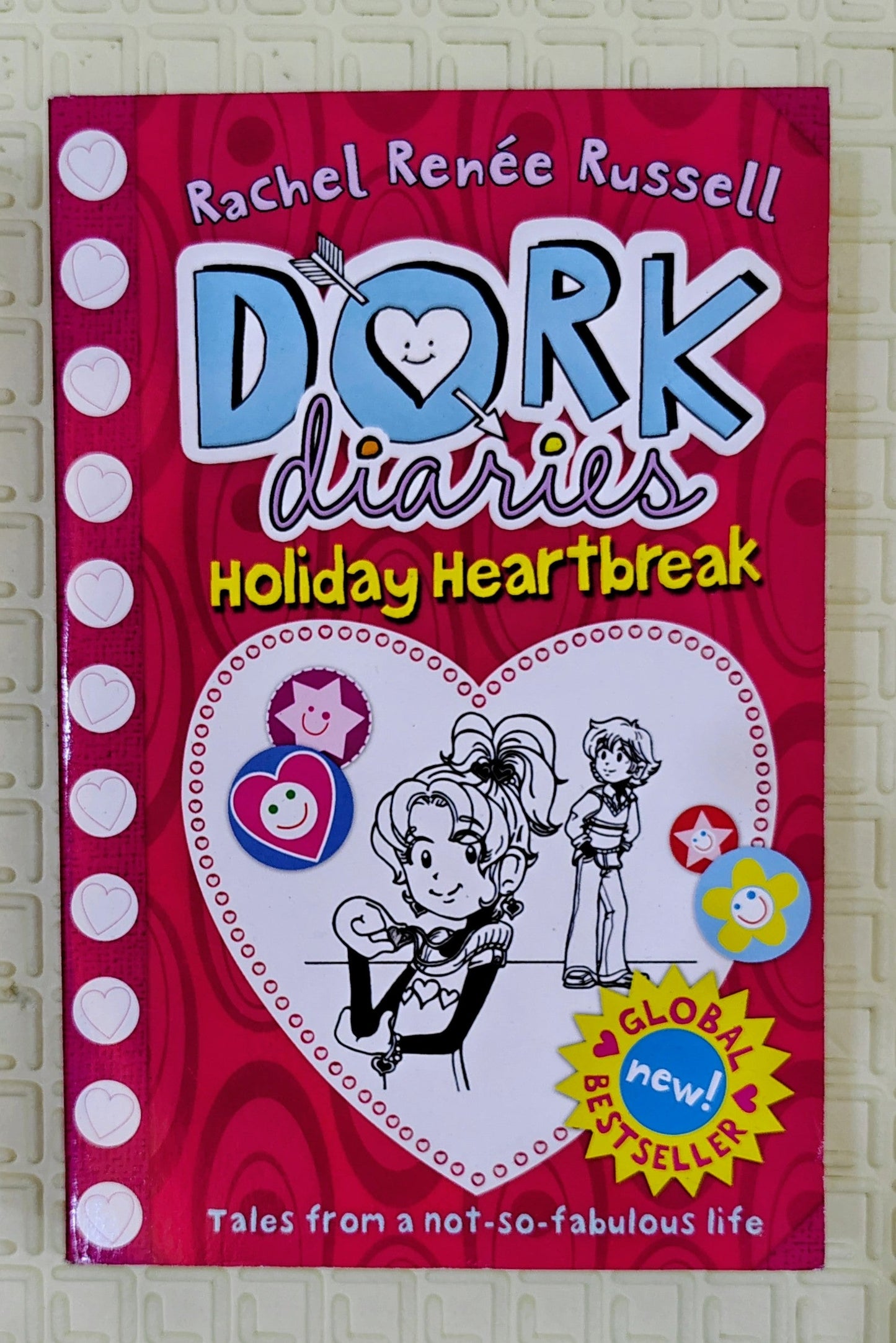 Dork Diaries: Holiday Heartbreak by Rachel Renée Russell | Humorous Fiction