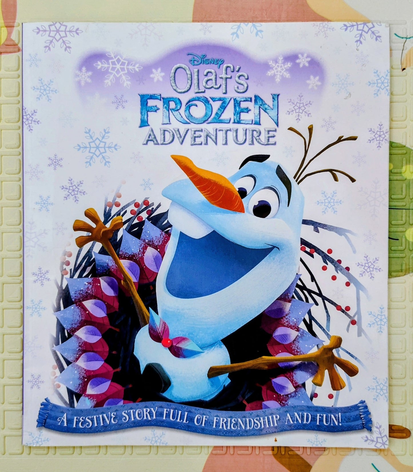 Olaf's Frozen Adventure by Disney | Festive Story