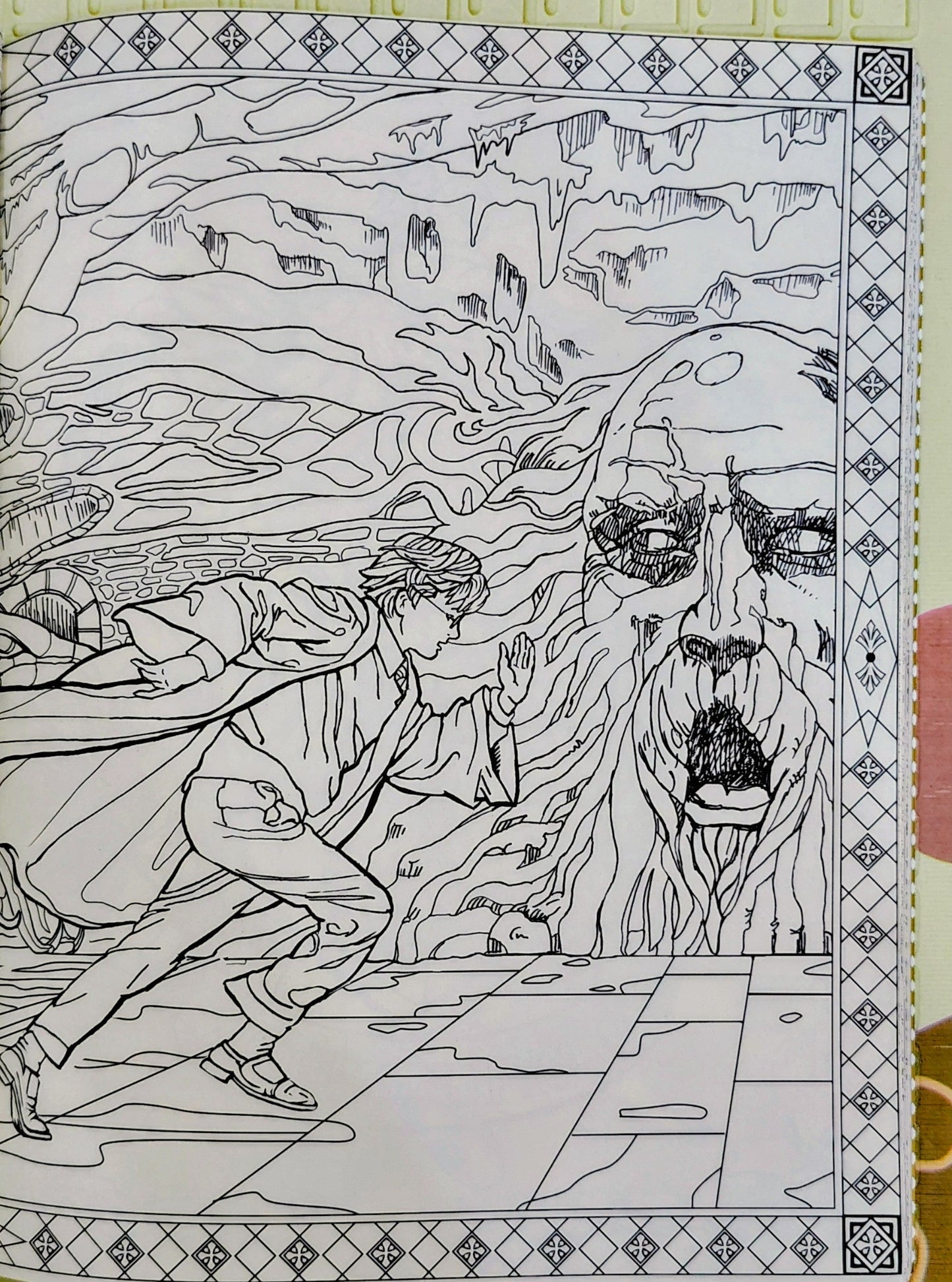 Harry Potter Colouring Book by J.K. Rowling | Warner Bros
