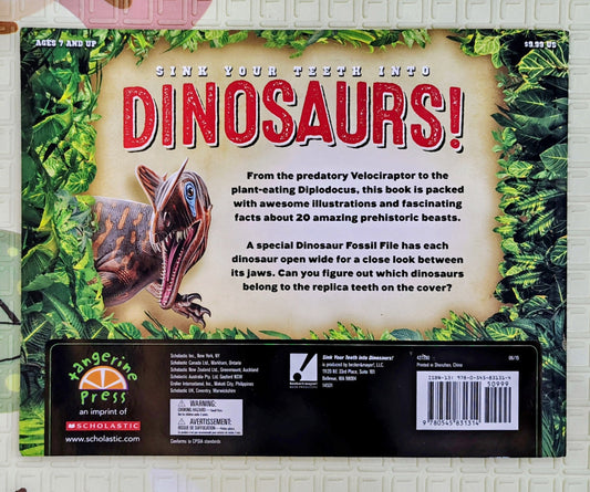 Sink Your Teeth Into Dinosaurs!| Scholastic