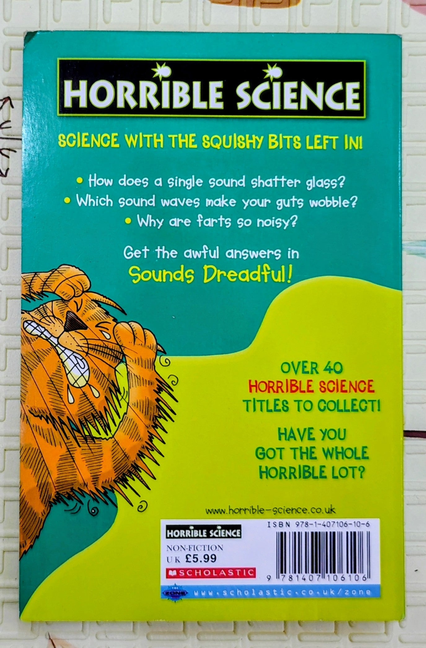 Horrible Science: Sounds Dreadful by Nick Arnold