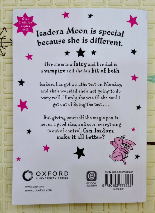 Isadora Moon Gets the Magic Pox by Harriet Muncaster | Oxford University Press