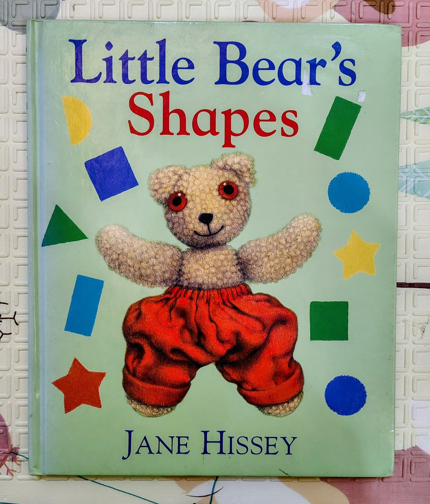 Little Bear's Shapes by Jane Hissey
