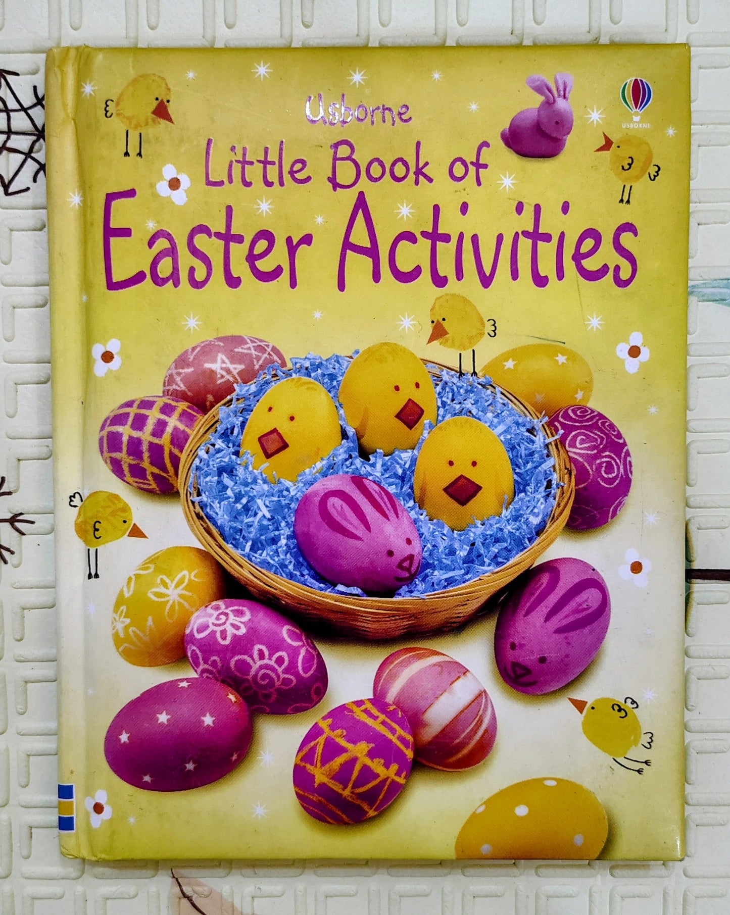 Little Book of Easter Activities by Usborne