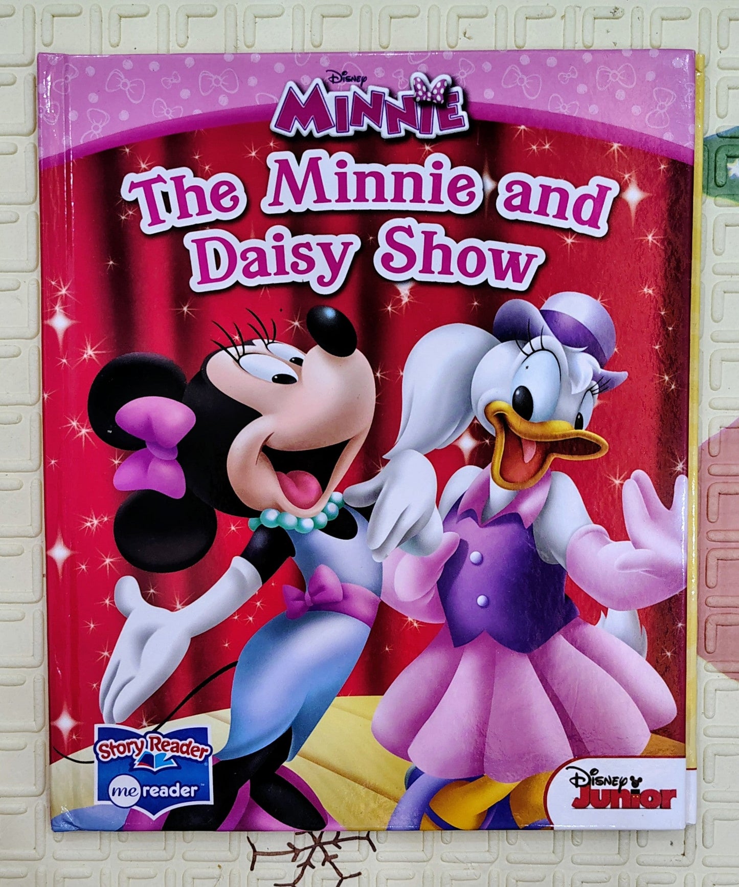The Minnie and Daisy Show by Disney Junior | StoryReader