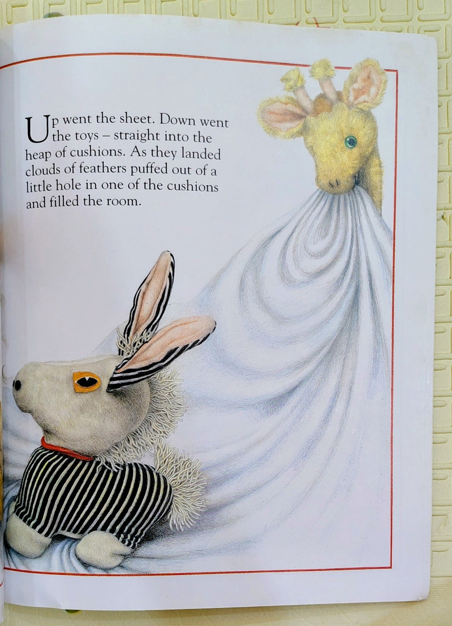 Jolly Snow by Jane Hissey | Red Fox