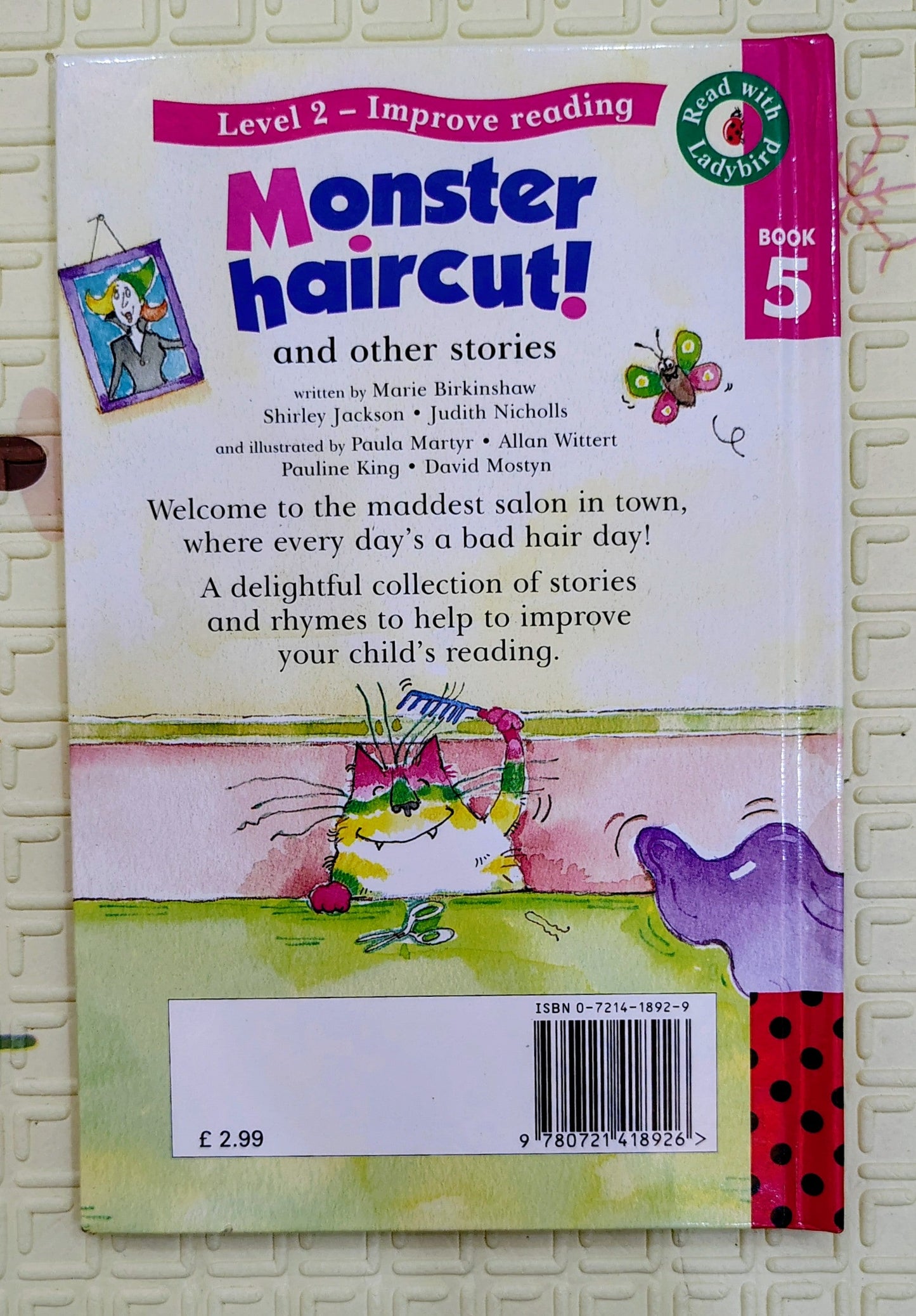 Monster Haircut! by Marie Birkinshaw | Read with Ladybird Level 2