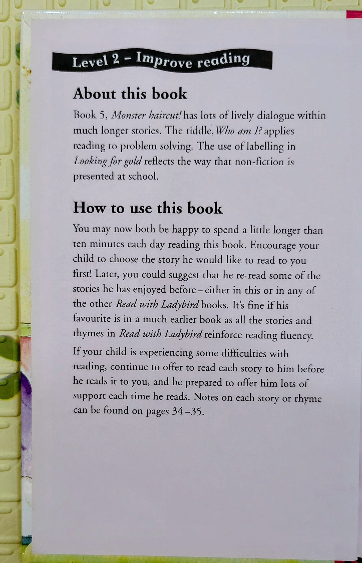 Monster Haircut! by Marie Birkinshaw | Read with Ladybird Level 2