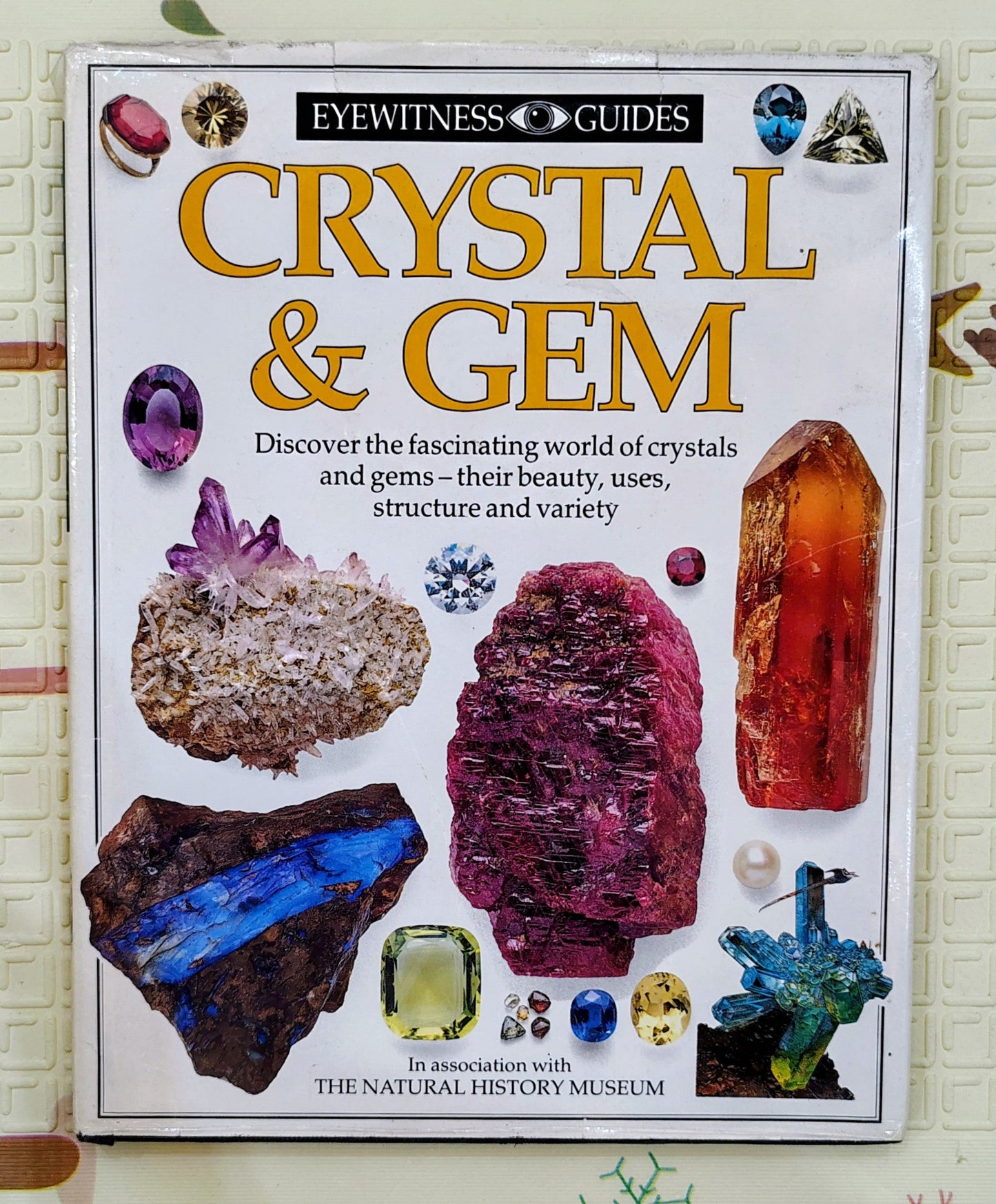 Crystal & Gem | Eyewitness Guides