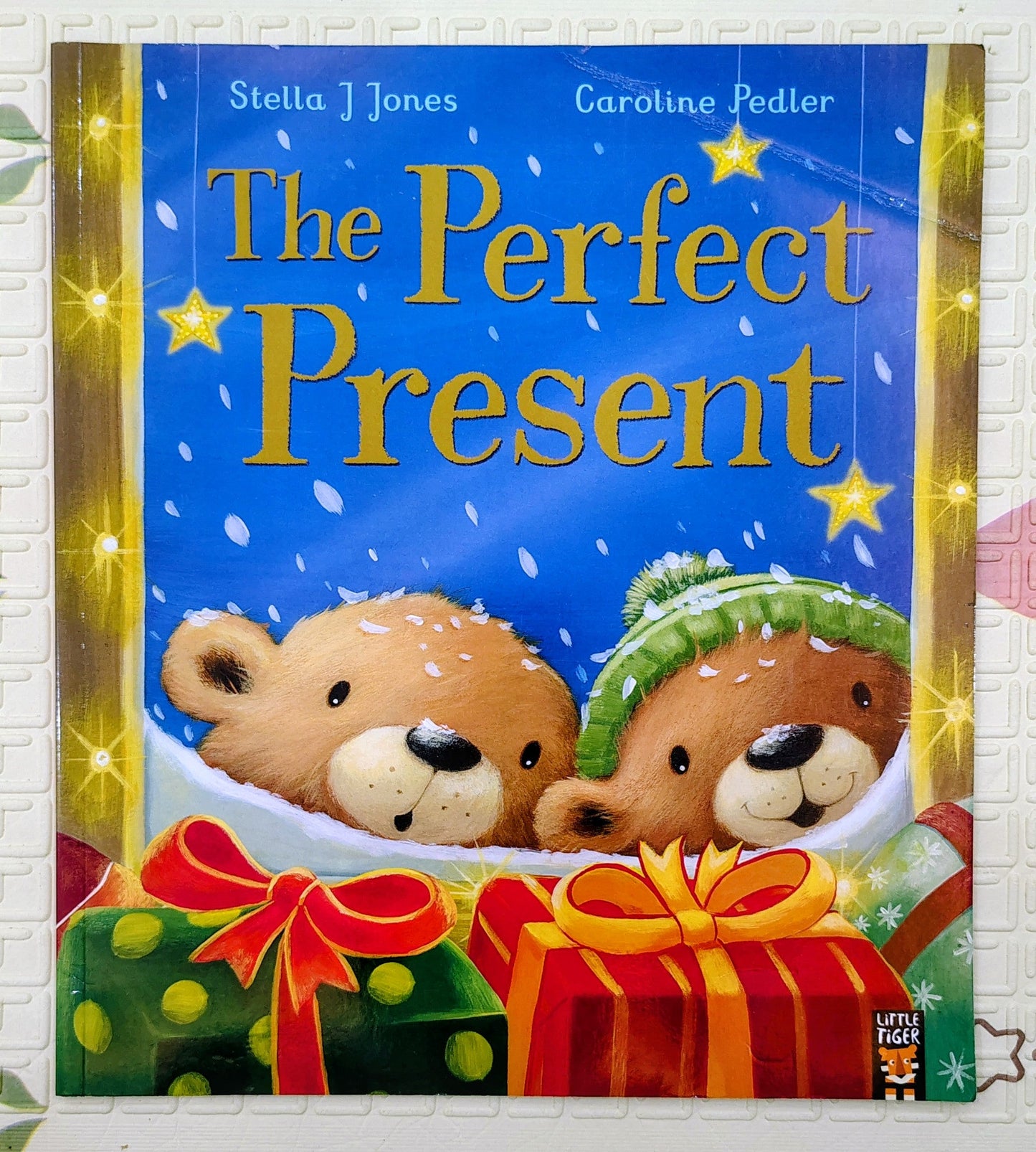 The Perfect Present by Stella J Jones | Little Tiger