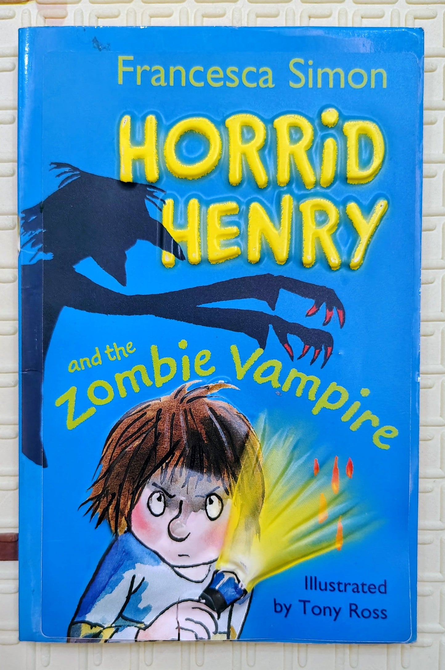 Horrid Henry and the Zombie Vampire by Francesca Simon