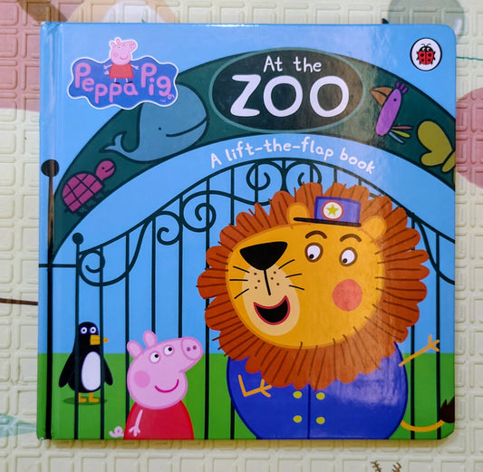 Peppa Pig: At the Zoo | Ladybird | Lift the Flap