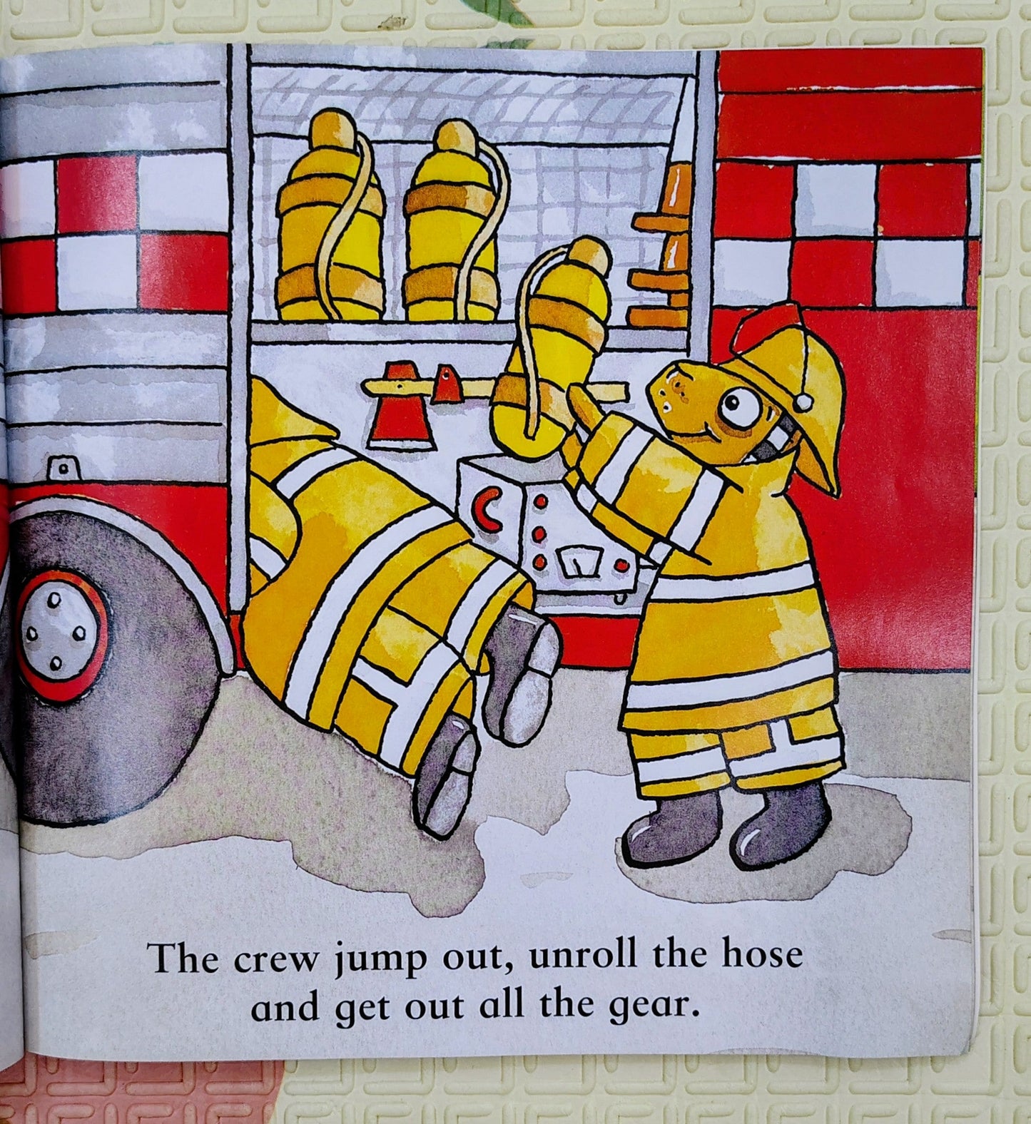 Flashing Fire Engines by Tony Mitton and Ant Parker | Amazing Machines