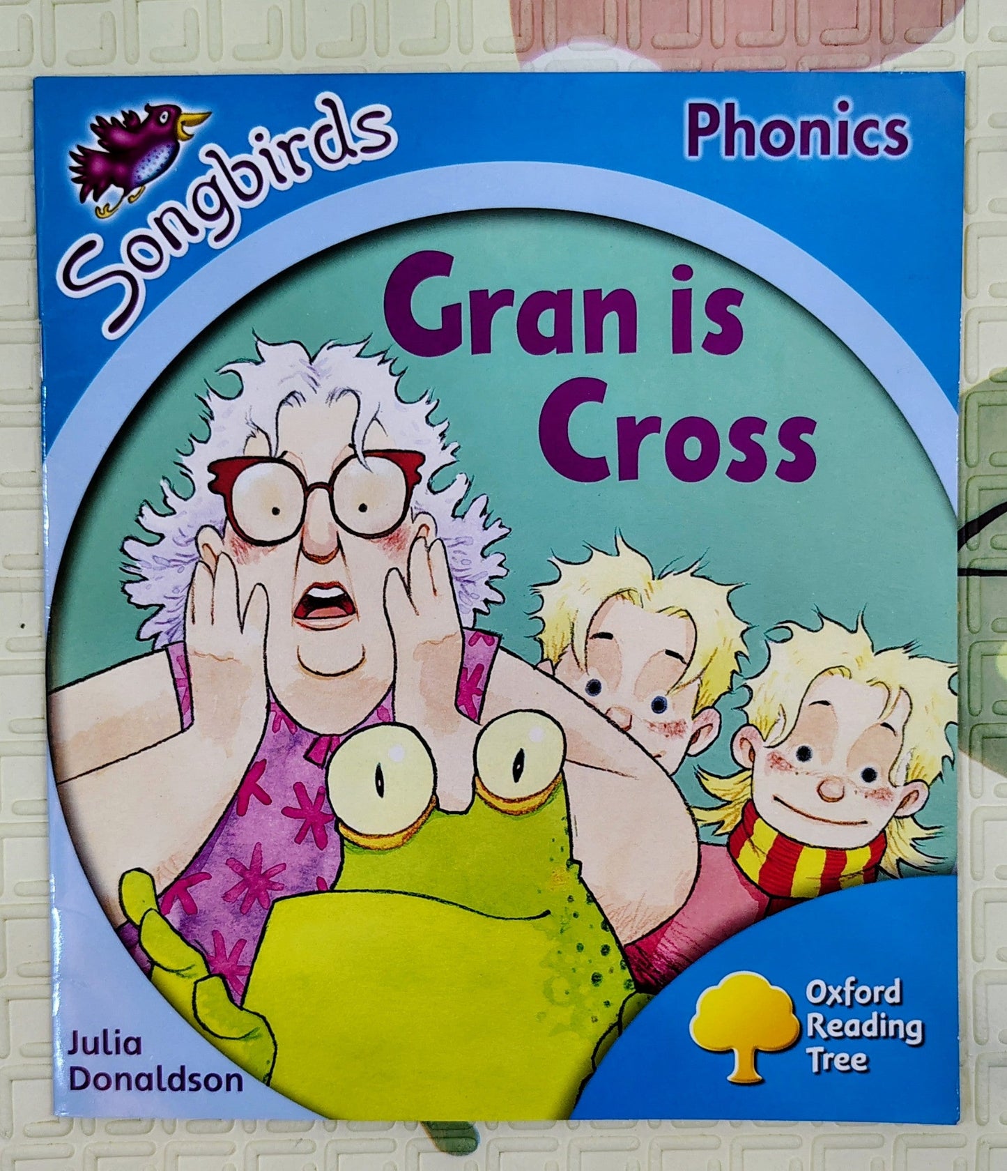 Songbirds: Gran is Cross by Julia Donaldson | Oxford | Phonics