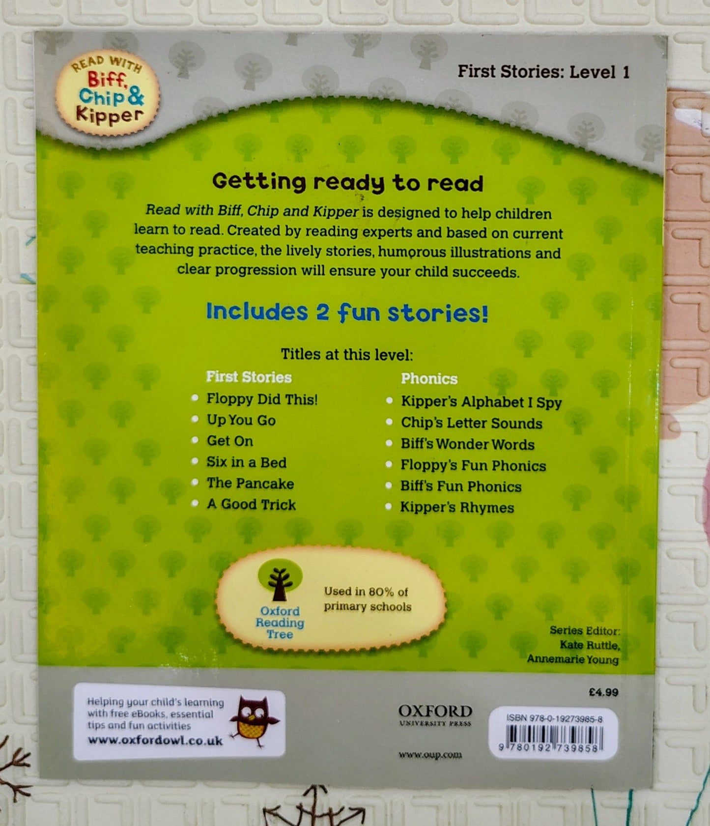 Six in a Bed by Roderick Hunt and Alex Brychta | Oxford Level 1