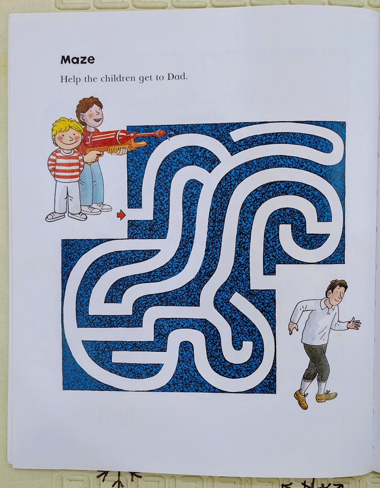 Six in a Bed by Roderick Hunt and Alex Brychta | Oxford Level 1