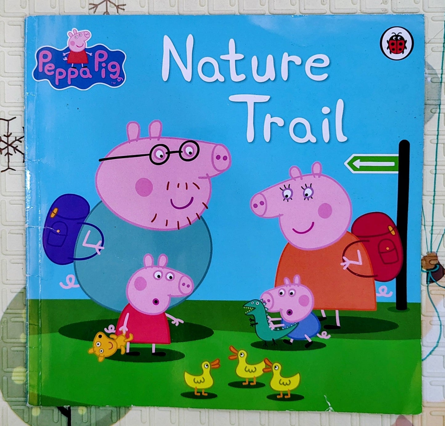 Peppa Pig: Nature Trail | Ladybird