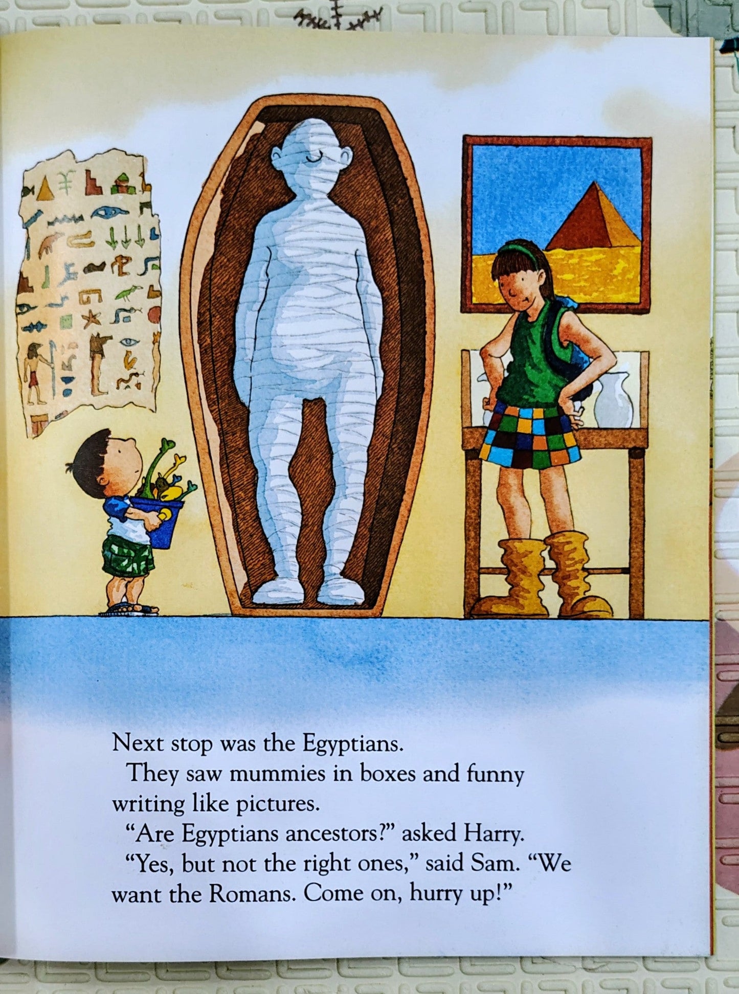 Harry and the Dinosaurs at the Museum by Ian Whybrow | Puffin