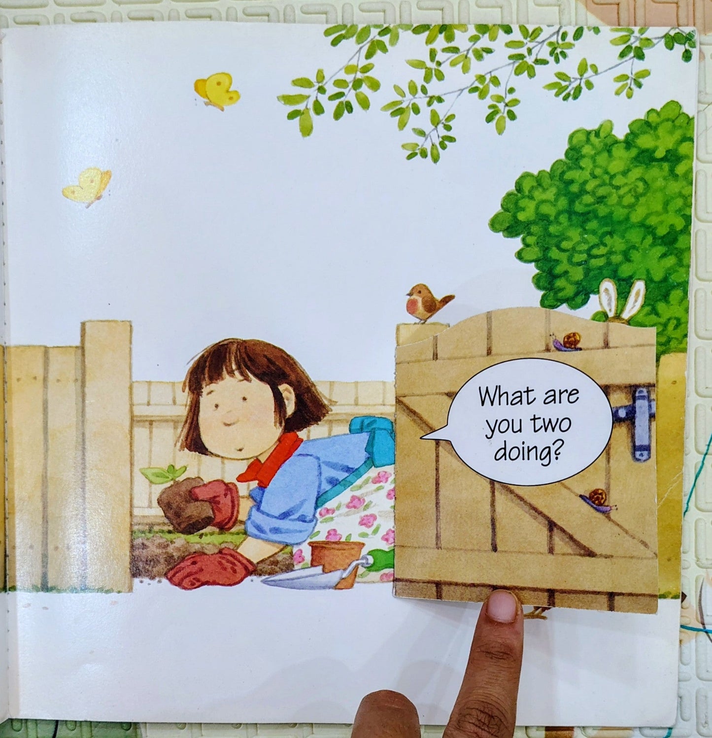 Where's Woolly? by Stephen Cartwright | Usborne | Lift-the-flap