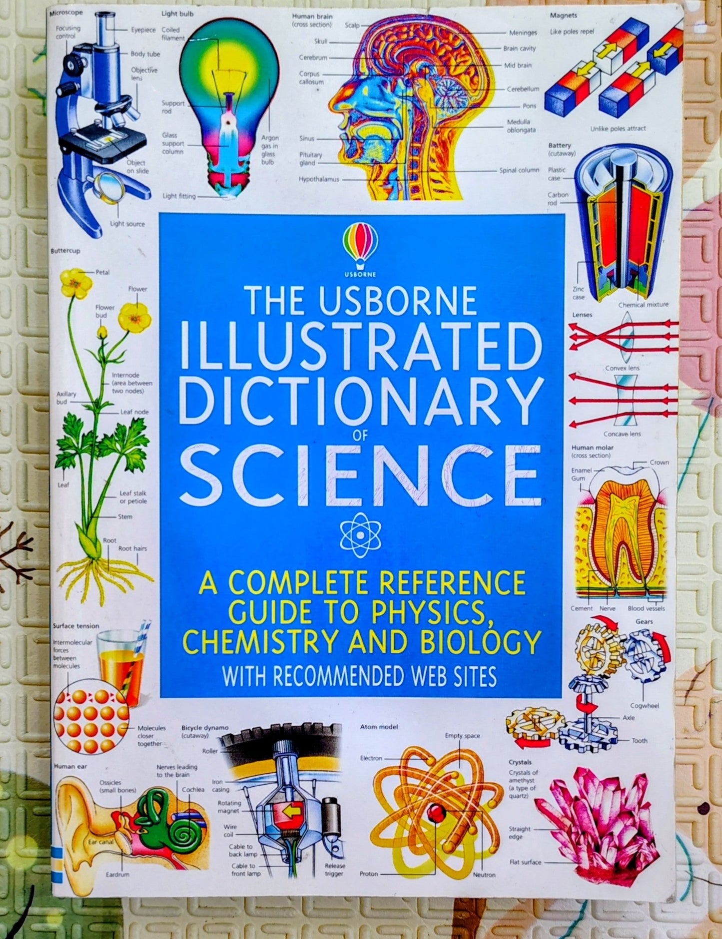 The Usborne Illustrated Dictionary of Science by Usborne