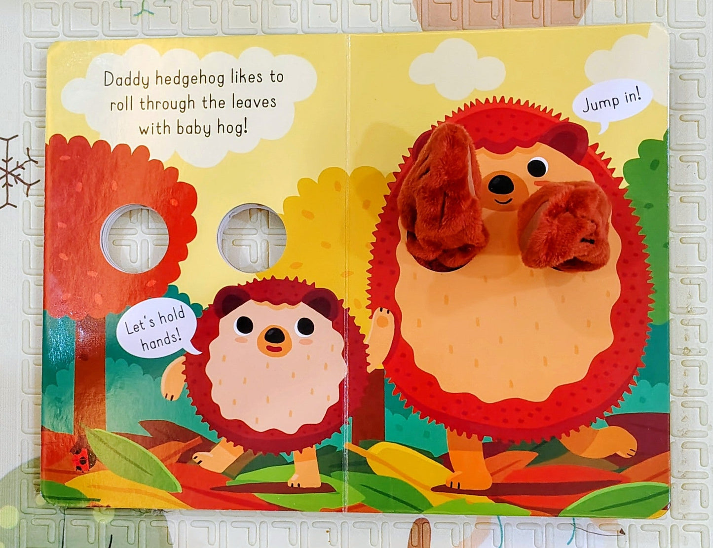 Forest Animals | A fun Cuddle Puppet book