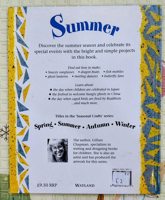 Seasonal Crafts Summer by Gillian Chapman | Activity Book