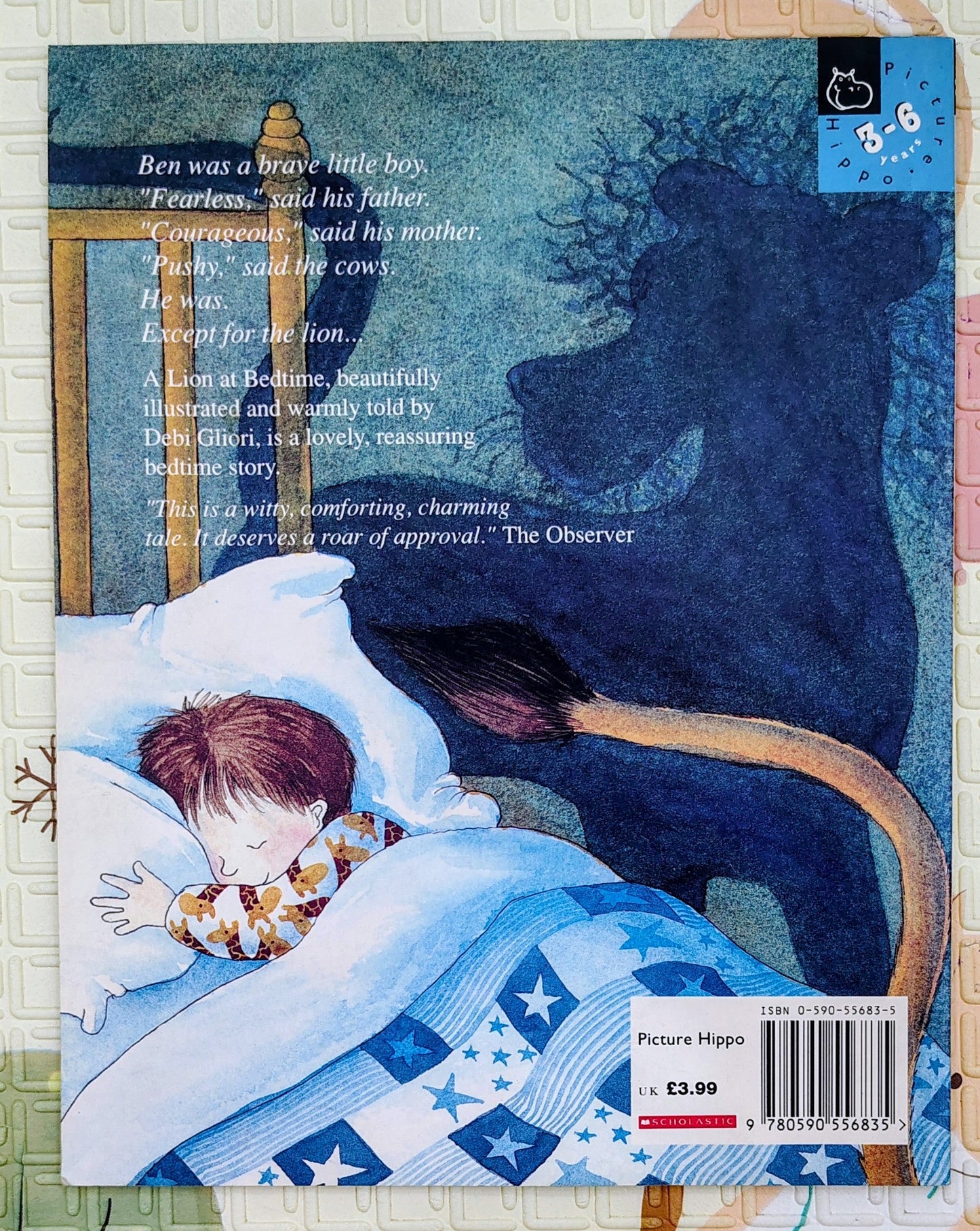 A Lion at Bedtime by Debi Gliori | Hippo