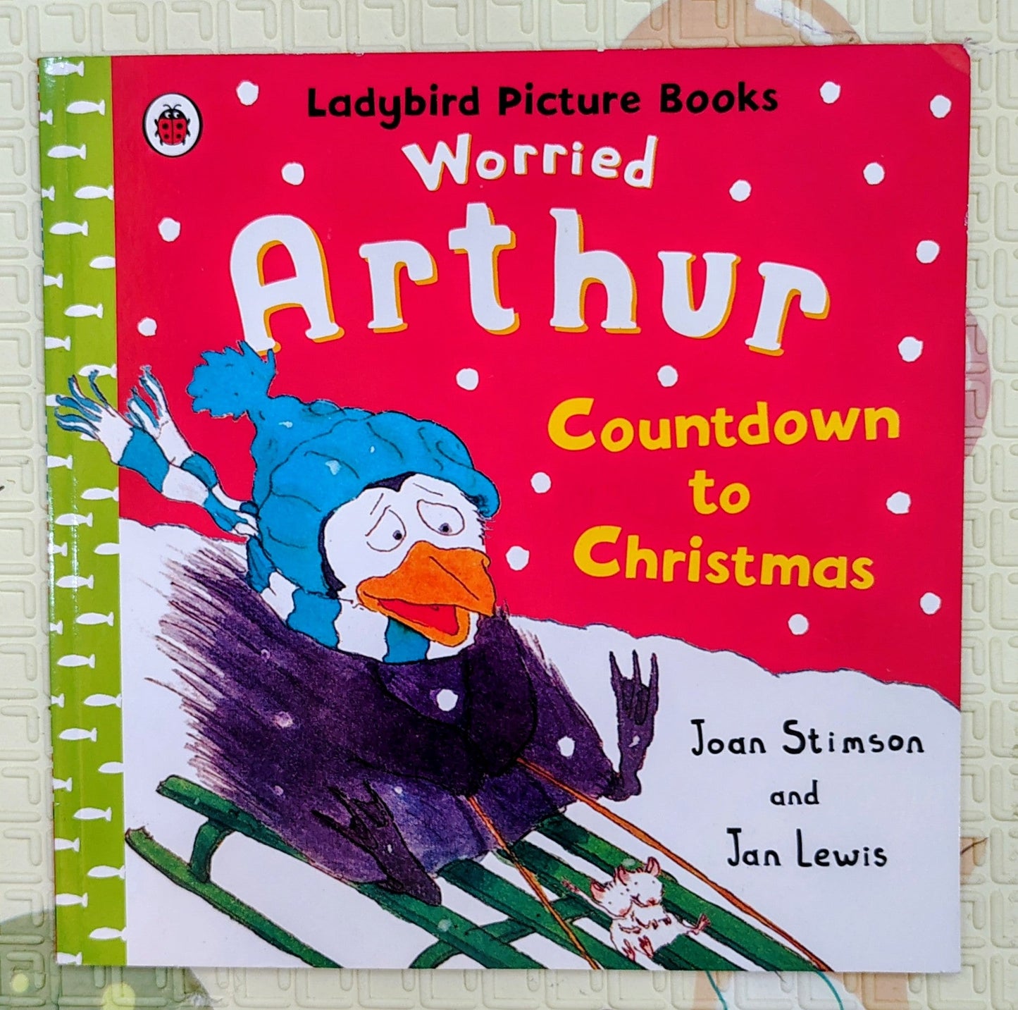 Worried Arthur: Countdown to Christmas by Joan Stimson and Jan Lewis | Ladybird