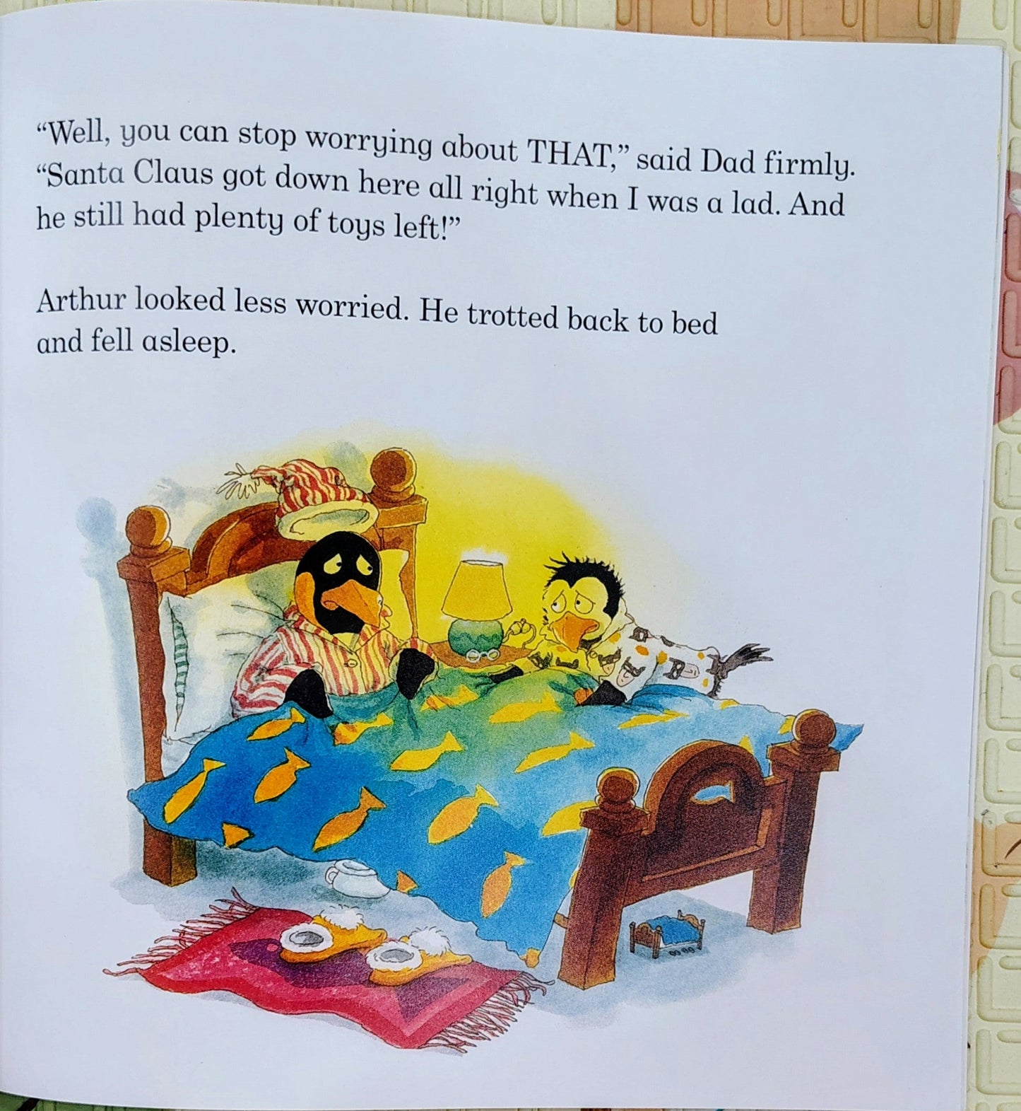 Worried Arthur: Countdown to Christmas by Joan Stimson and Jan Lewis | Ladybird
