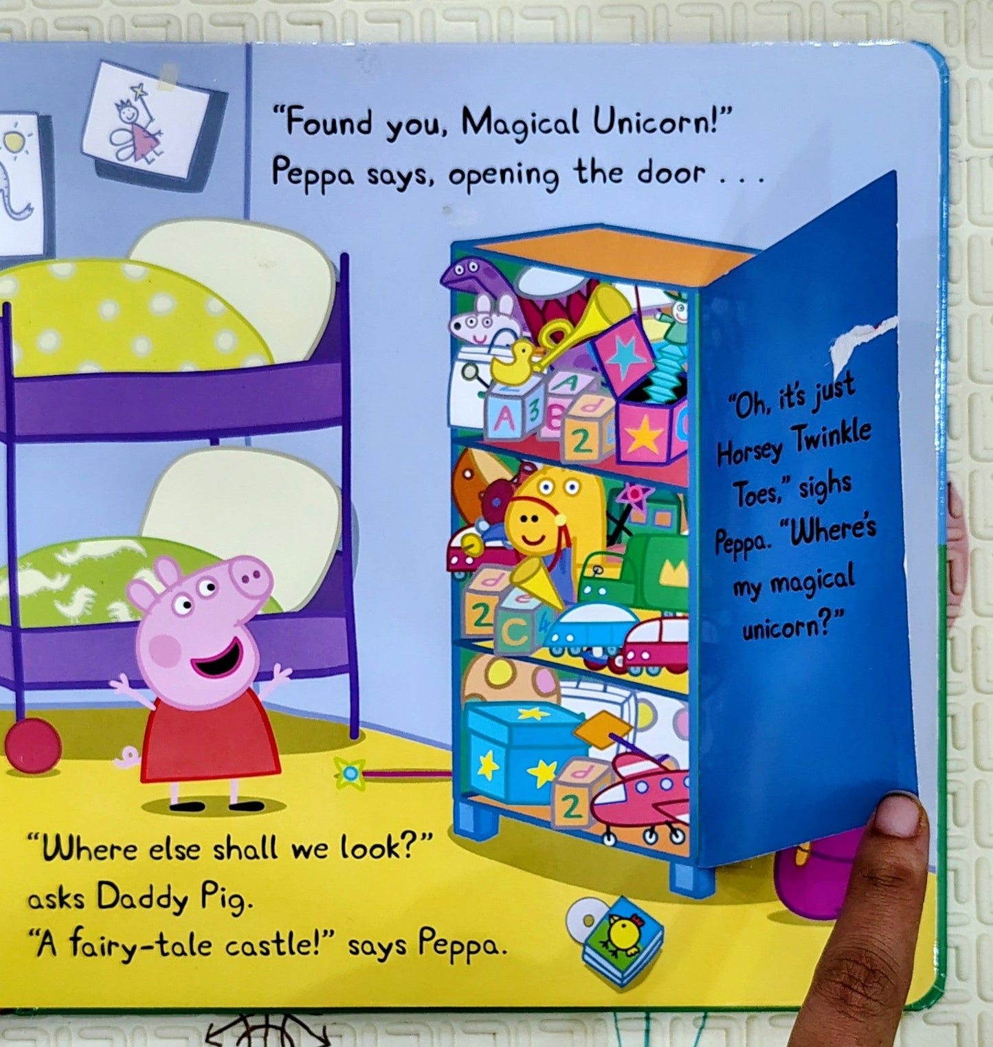 Where's Peppa's Magical Unicorn? | Ladybird | Lift the Flap
