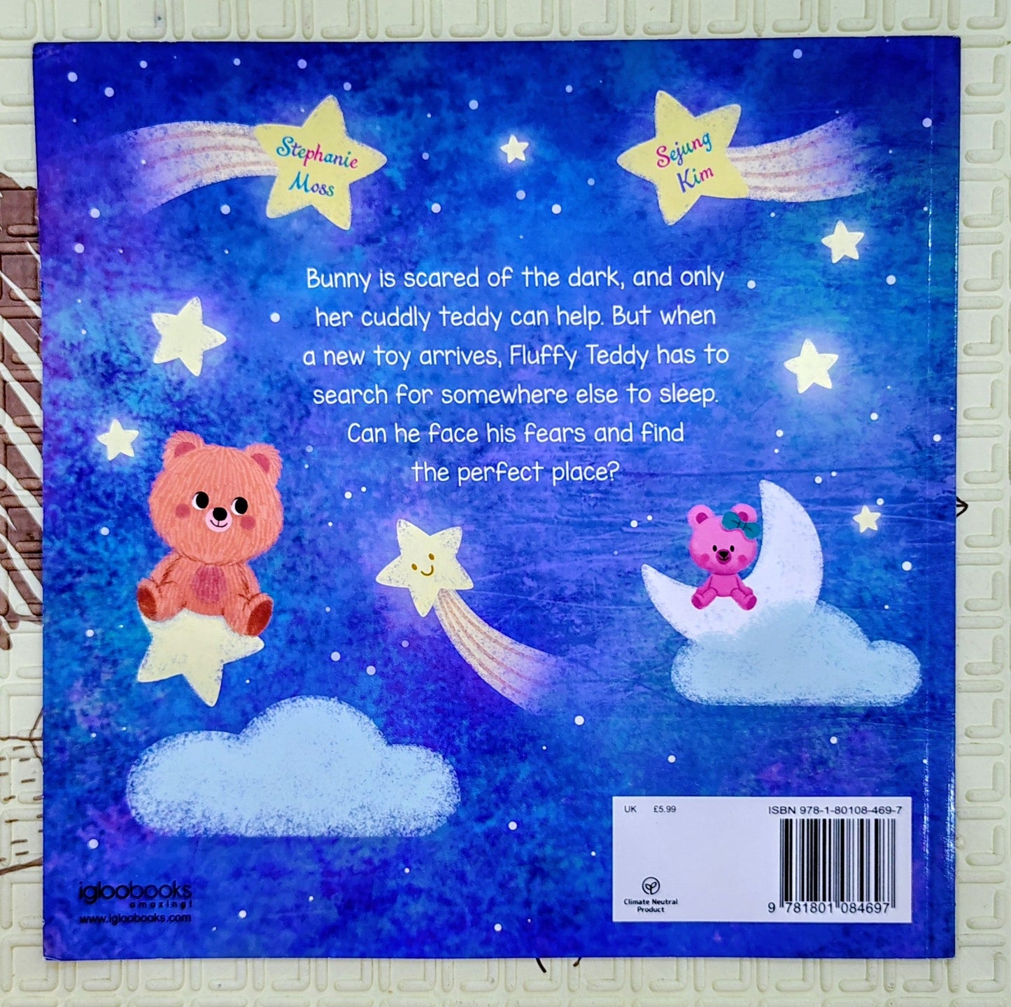 Cuddle Me | Igloo Books