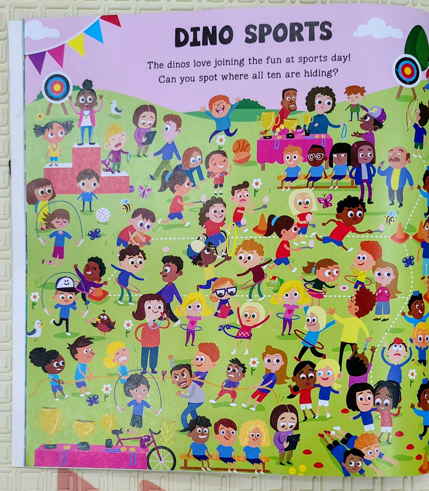 Find the Dinosaur | Igloo Books | Search and Find Book