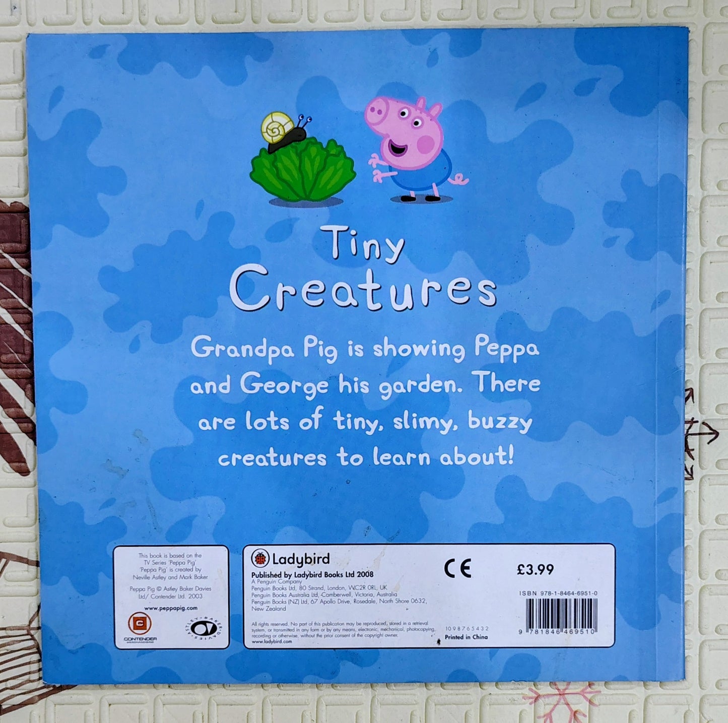 Peppa Pig: Tiny Creatures by Ladybird