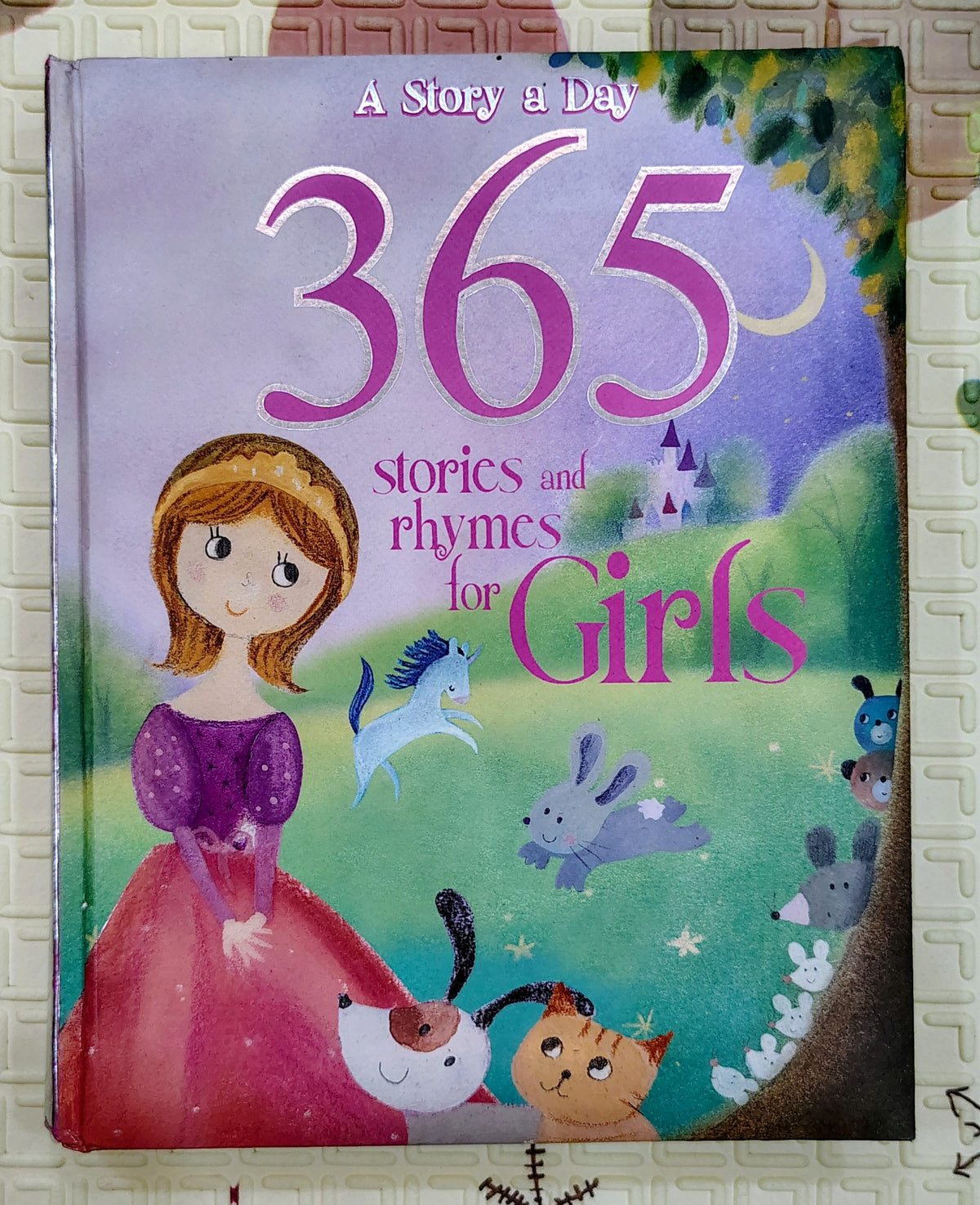 365 Stories and Rhymes for Girls | Parragon Books