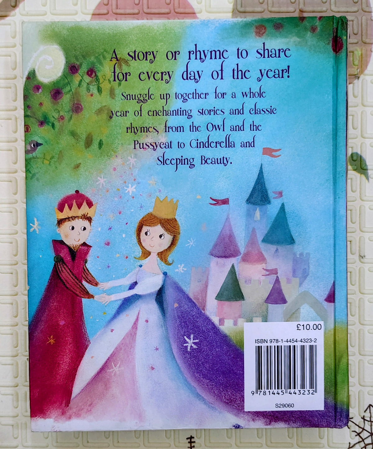 365 Stories and Rhymes for Girls | Parragon Books
