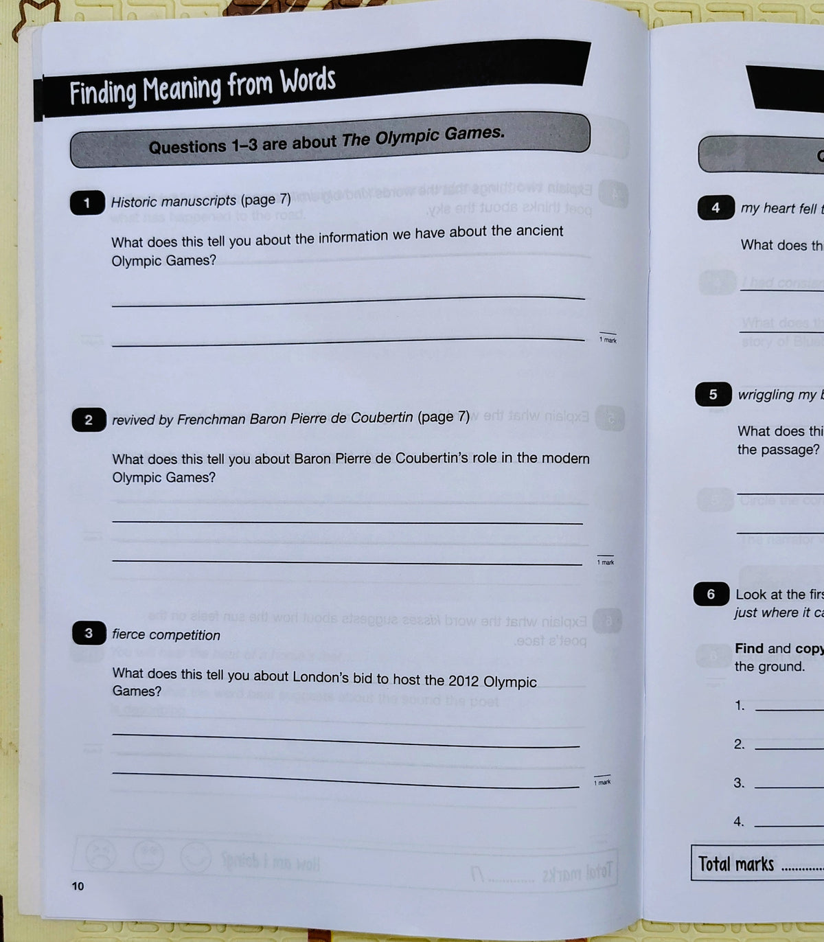KS2 Reading SATs Question Book | Collins
