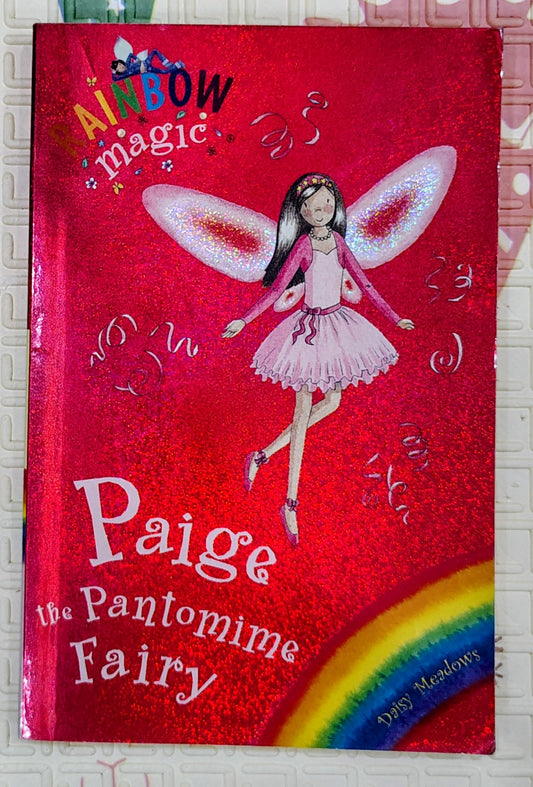 Rainbow Magic: Paige the Pantomime Fairy by Daisy Meadows