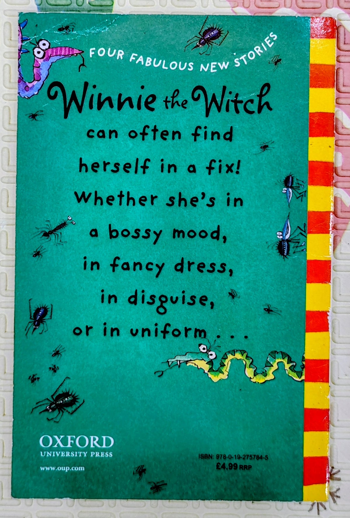 Winnie on Patrol by Laura Owen and Korky Paul | Oxford