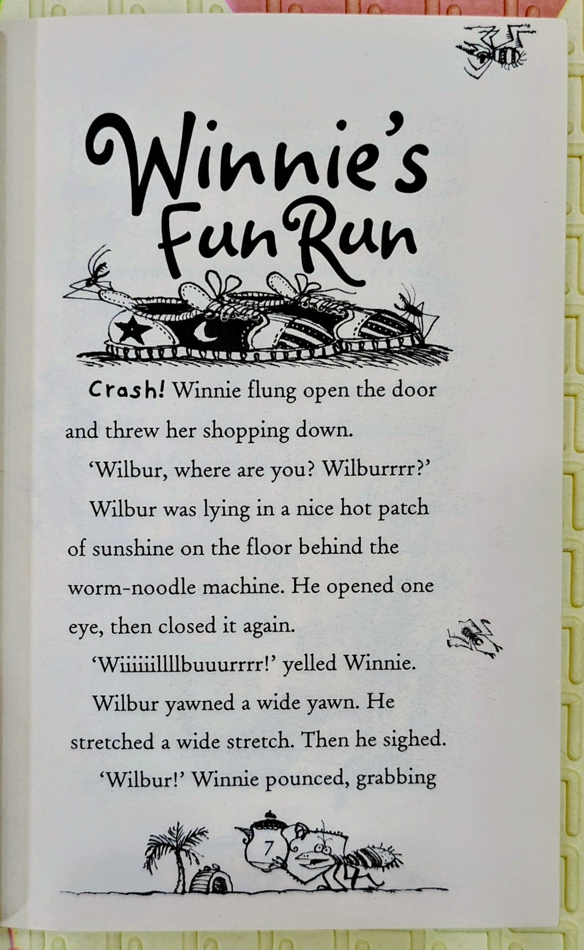 Winnie on Patrol by Laura Owen and Korky Paul | Oxford