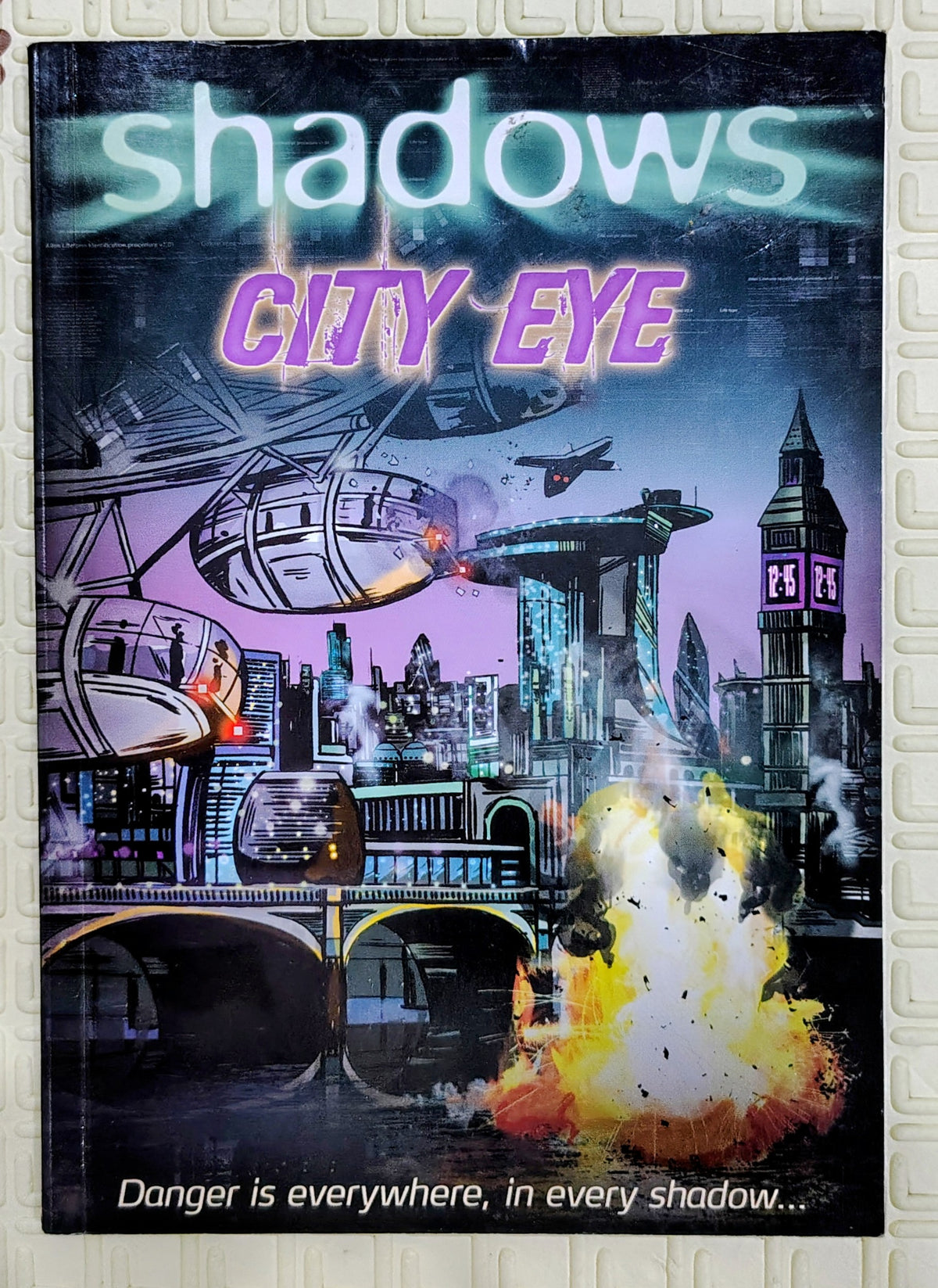 Shadows: City Eye | Rising Stars Chapter Book