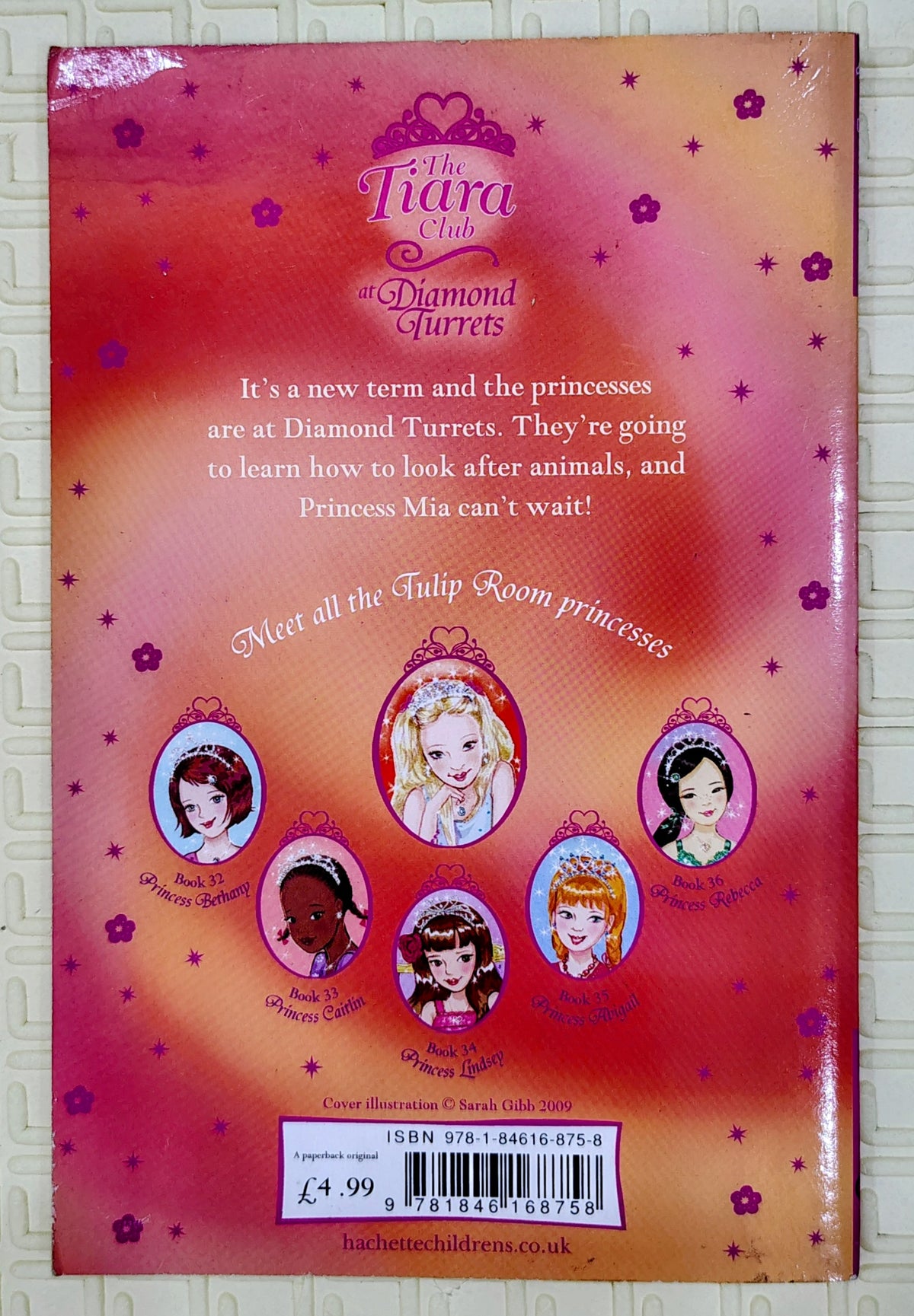 The Tiara Club: Princess Mia and the Magical Koala by Vivian French