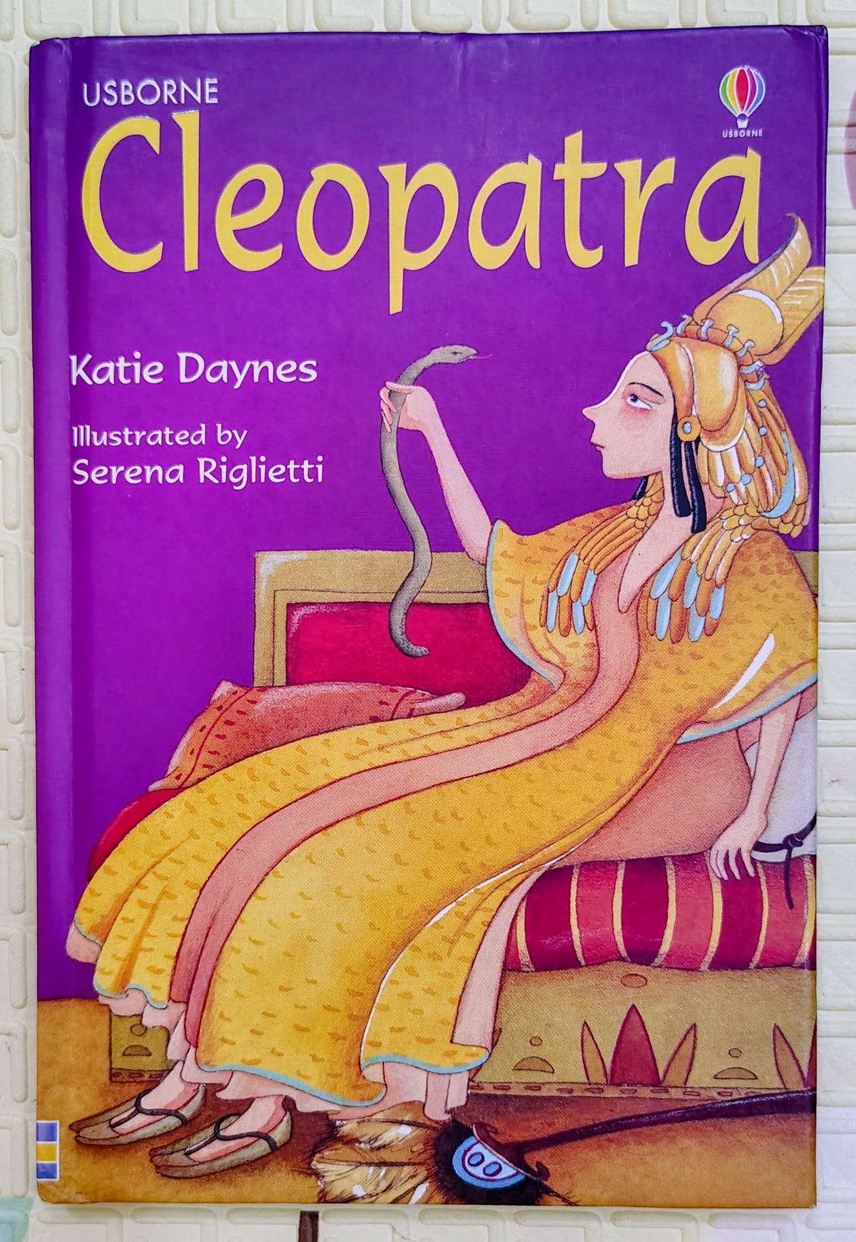 Cleopatra by Katie Daynes | Usborne Chapter Book