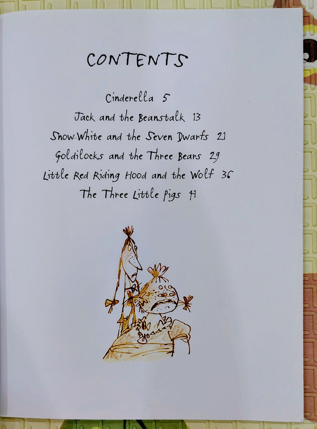 Revolting Rhymes by Roald Dahl | Penguin | Illustrated by Quentin Blake